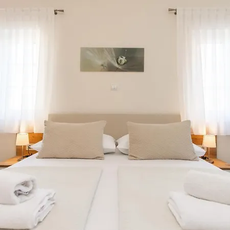 Guest house Ankora