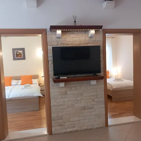 안코라 게스트하우스 3*